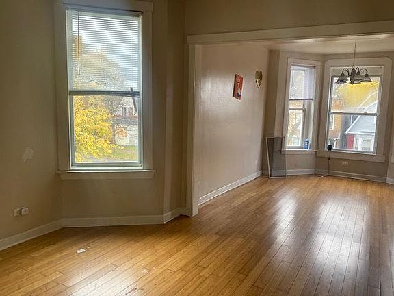 4th image of 6229 S Marshfield Ave
