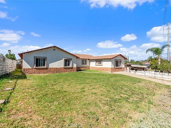 2nd image of 5382 Crest Ave