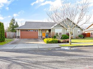 855 Hemlock Ct, Lynden, WA 98264