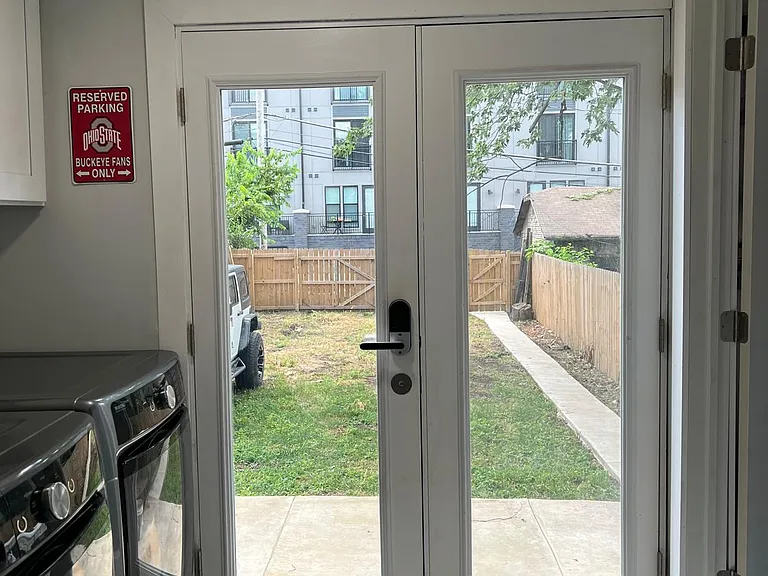 65 Euclid Ave — Photo 19