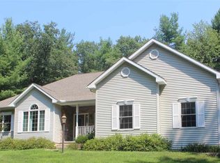 38 Chadwycke Ct, Valatie, NY 12184