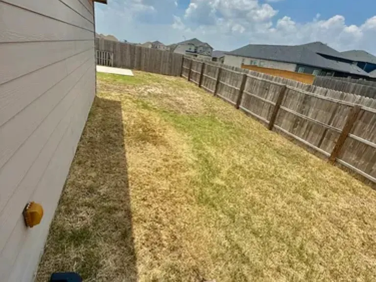 9206 Griffith Run — Photo 14