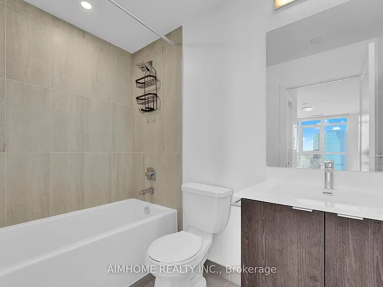 225 Village Green Sq #1006 — Photo 10