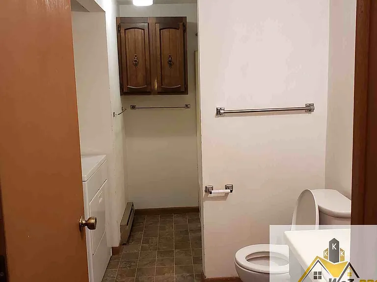 1366 Field Ct #1366 — Photo 5