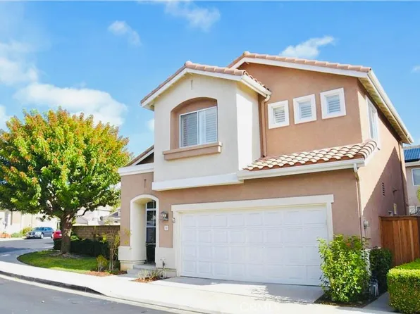 10 Tanglewood Ln, Rancho Santa Margarita, CA 92688