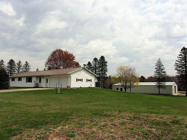 1st image of N4114 Basswood Ave