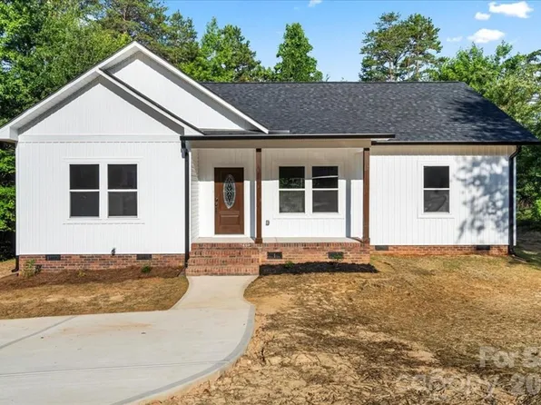 5328 Oaktree Dr, Gastonia, NC 28052