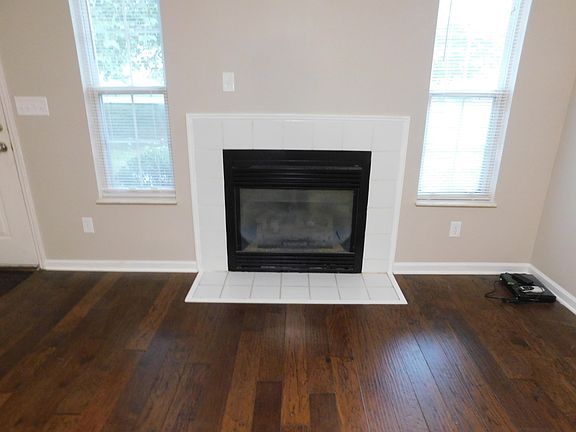 5th image of 4547 Shamus Way #A3