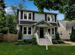 4625 Meadowbrook Rd, Niagara Falls, NY 14305