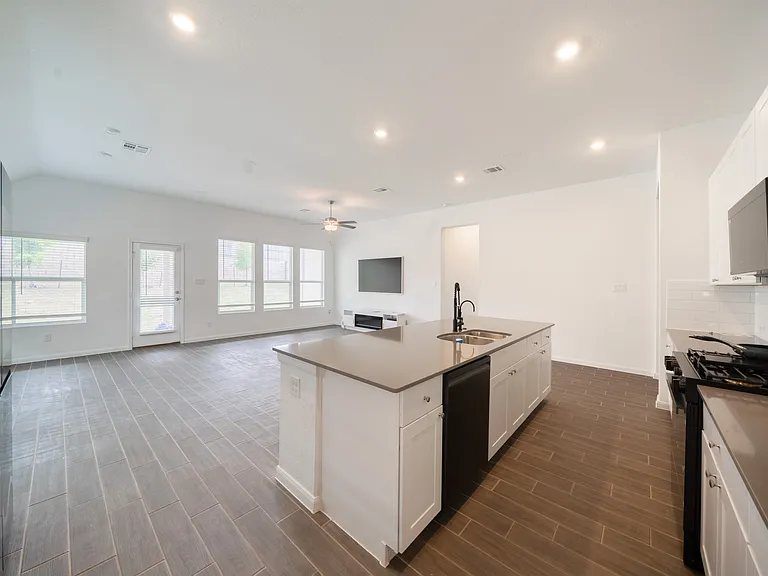 14107 Roller Mls — Photo 13