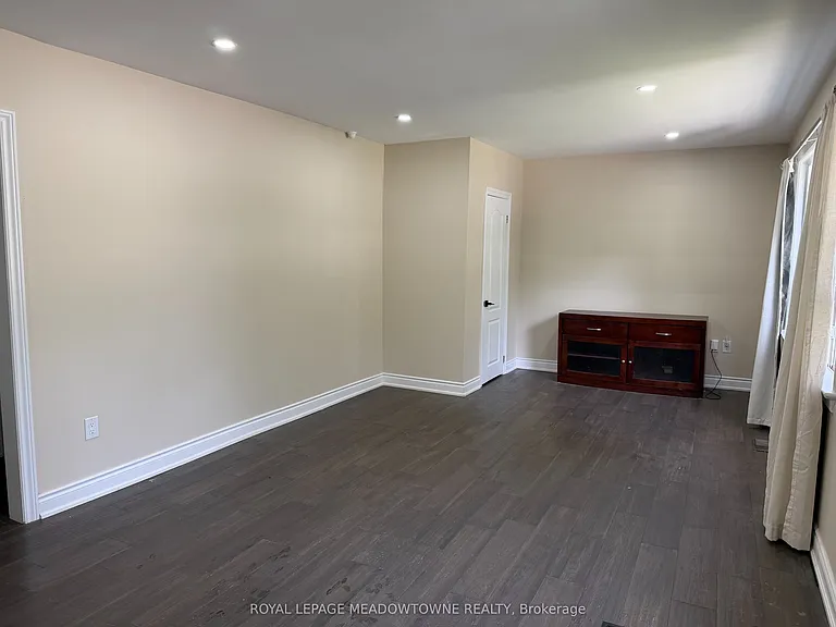 4 Keats Ave #MAIN — Photo 9