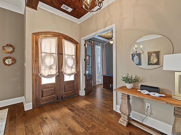 3rd image of 39549 Lakota Ln
