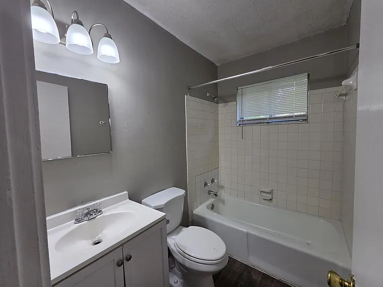 3277 Valley Stream Cv — Photo 5