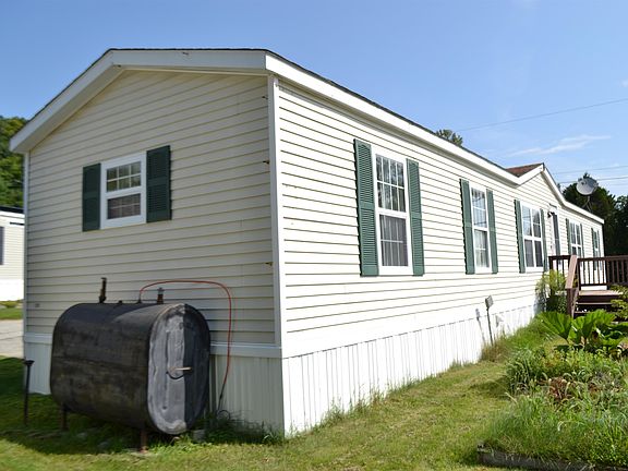 3rd image of 3 Hilltop Manor Mobile Home Park