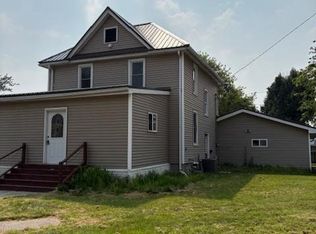 211 Prairie St, Beaver Dam, WI 53916