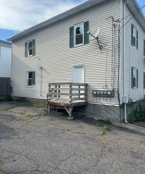 416-418 Admiral St #3 — Photo 13