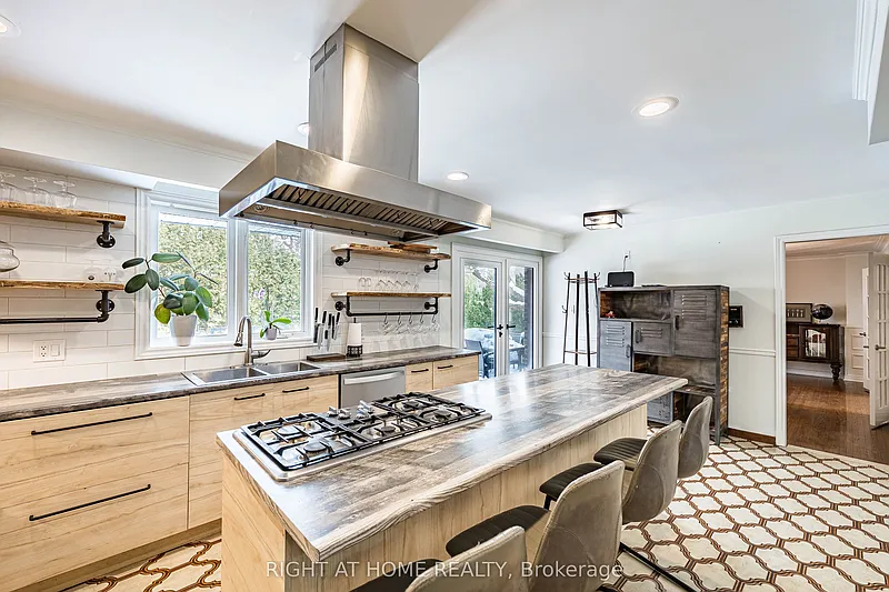 Thumbnail 18
