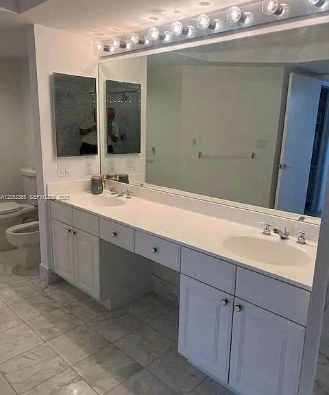3600 Yacht Club Dr #504 — Photo 4