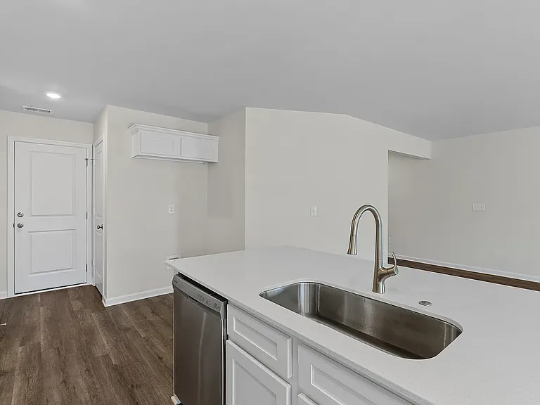 552 Corkscrew Ln — Photo 5
