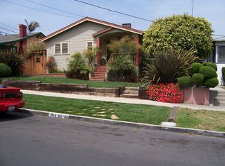 566 W 38th St, San Pedro, CA 90731