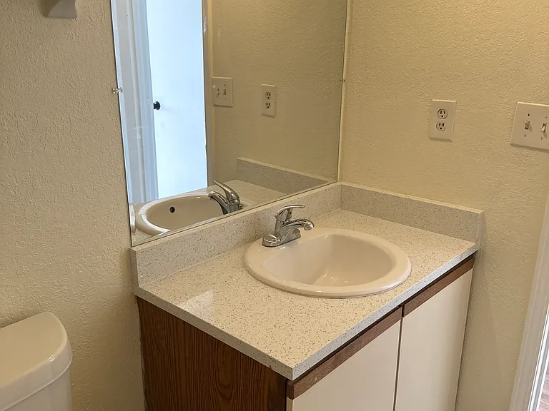 7701 Baymeadows Cir W #1036 — Photo 24