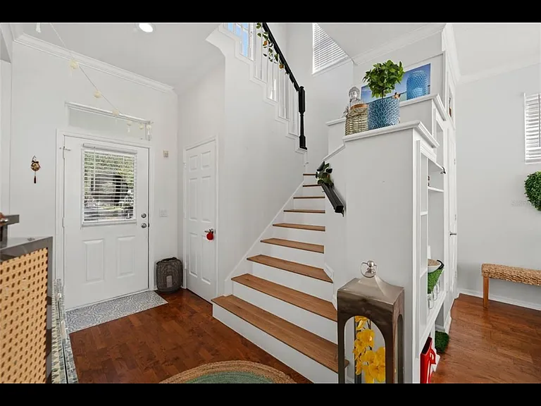 181 Longview Ave — Photo 15