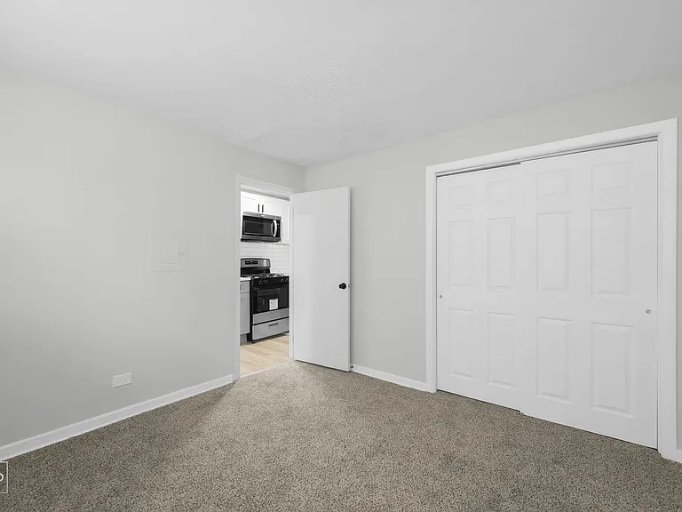 6832 S Crandon — Photo 48