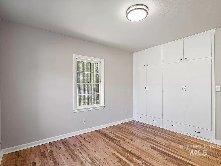 1103 S Johnson St — Photo 24