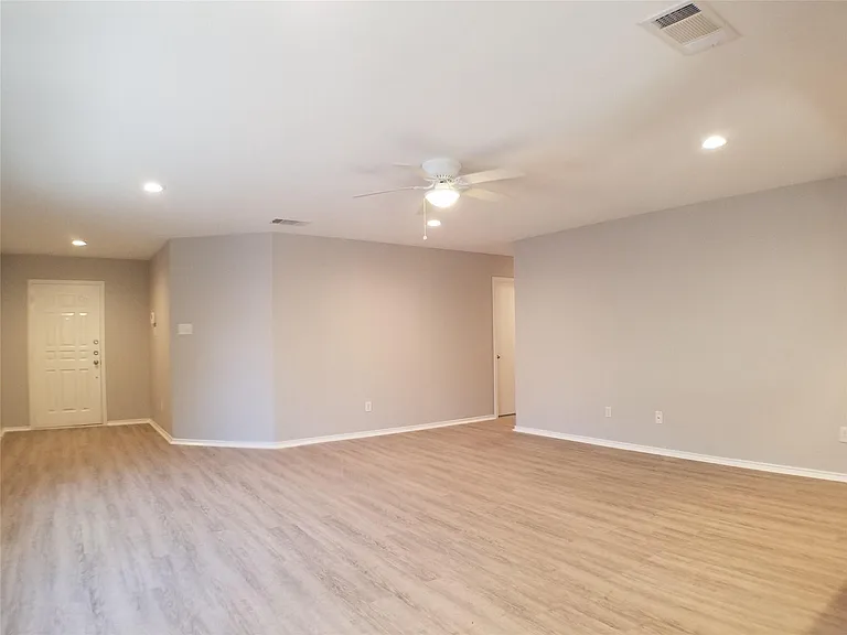 11208 Blairview Ln — Photo 11