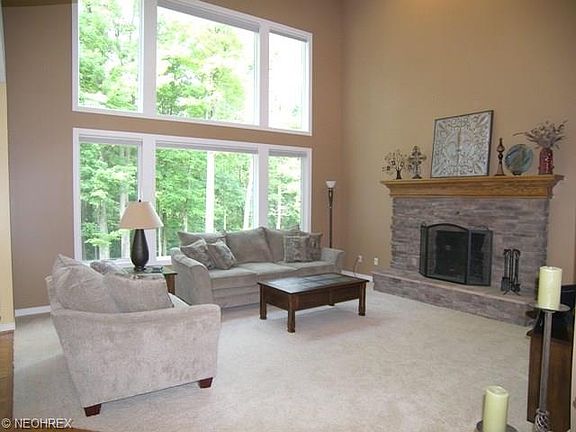 5th image of 174 Willowbrook Cv
