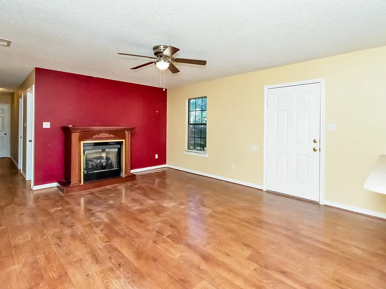 3057 Brookline Dr W — Photo 22