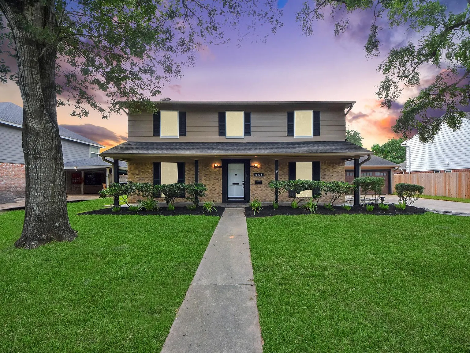 4 bed, 2.5 bath, 2280 sqft, $2,675 — Photo 1