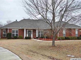 132 Autumn Glaze Dr, Meridianville, AL 35759