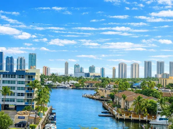 16508 NE 26th Ave APT 601, North Miami Beach, FL 33160