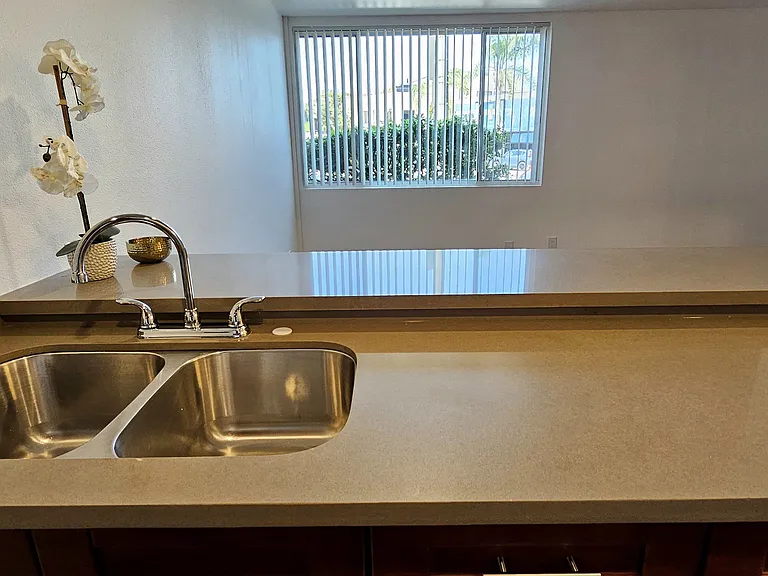 Windward Village Apartments — Photo 52