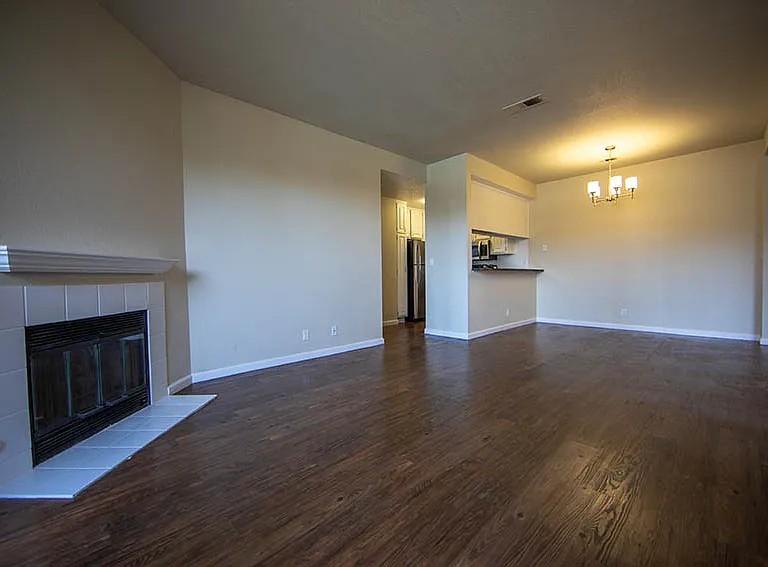 Laurel Grove — Photo 35