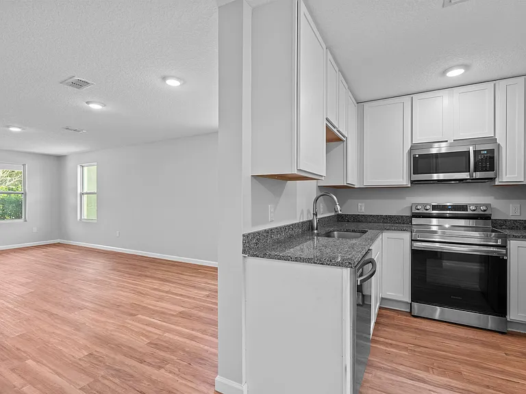 790 S Rodriquez St — Photo 9