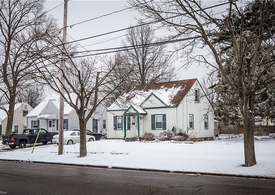 1st image of 839 E Archwood Ave