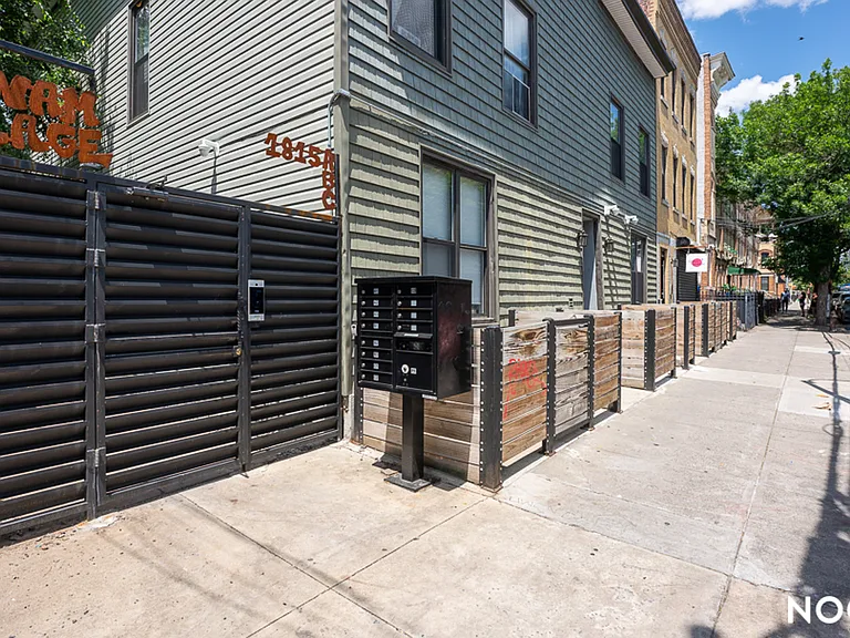 1815 Putnam Ave #A3 — Photo 7