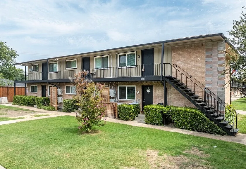 Central North Apartments