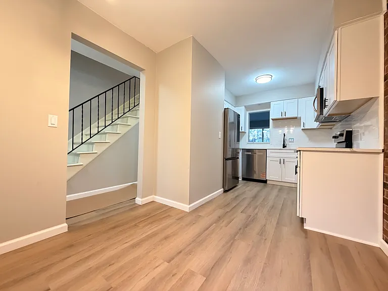 4782 Merrifield Pl — Photo 2
