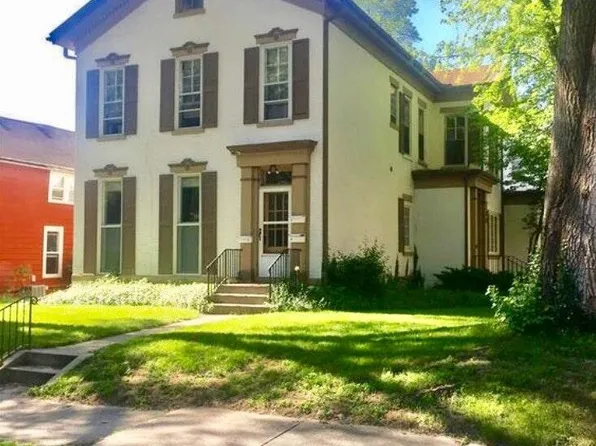 1102 W Berry St APT 3, Fort Wayne, IN 46802