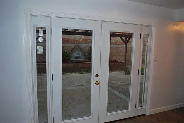 4 bed, 1950 sqft, $2,900 — Photo 2
