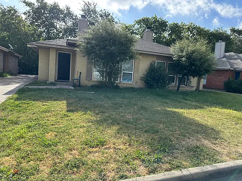 2311 Summer Place Dr Photo 1