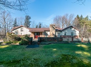 36851 Eagle Rd, Willoughby Hills, OH 44094