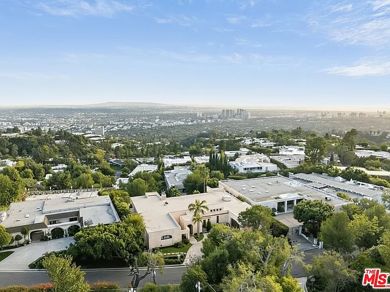 1740 Carla Rdg — Photo 30