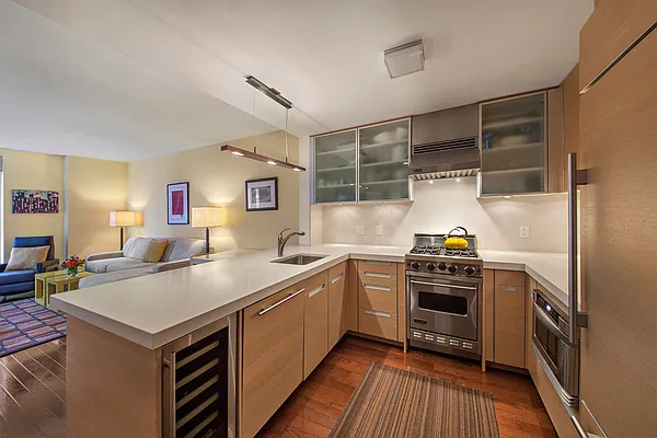 Sold by Stribling | media 23