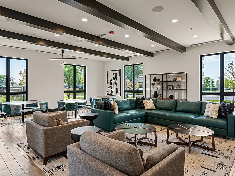 Seasons at Hoffman Estates Party Room