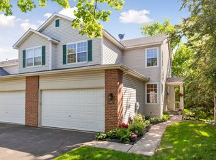 16487 Jarreau Ct, Lakeville, MN 55044