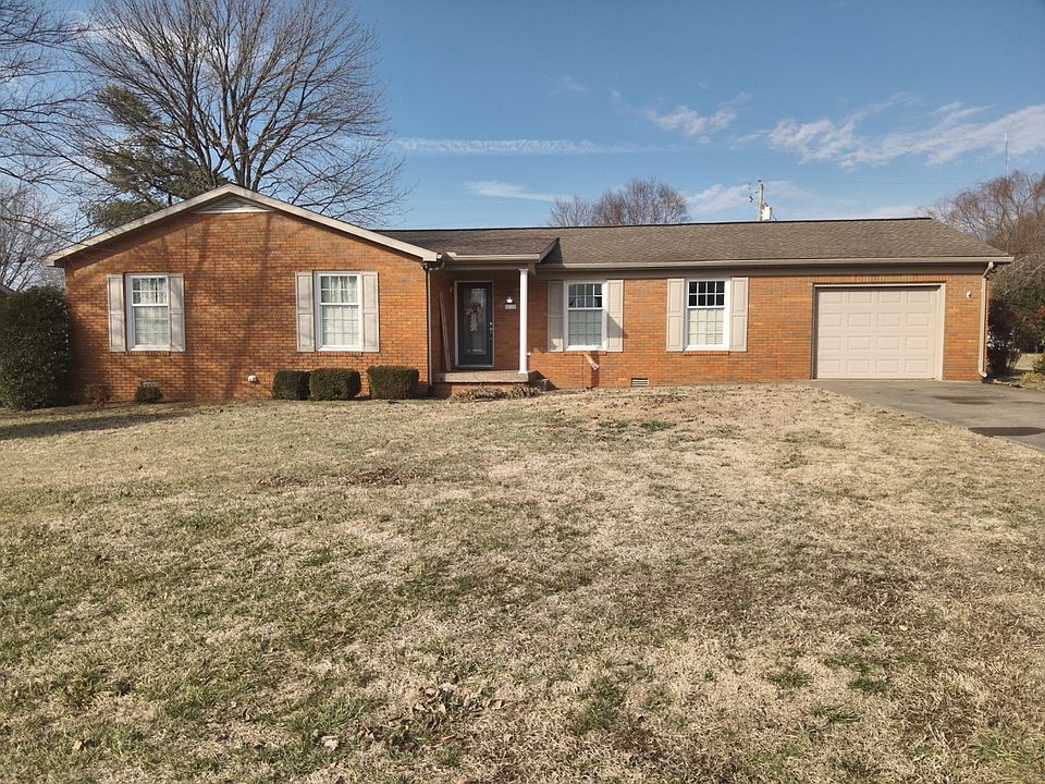 1st image of 110 Eastview Dr